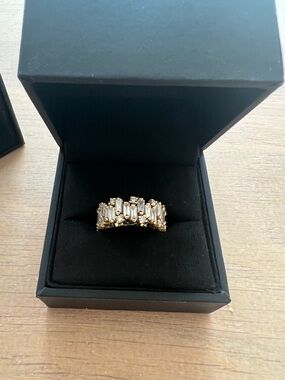 Suzanne Kalan Audrey Shimmer Ring eternity band gold diamonds 6.5